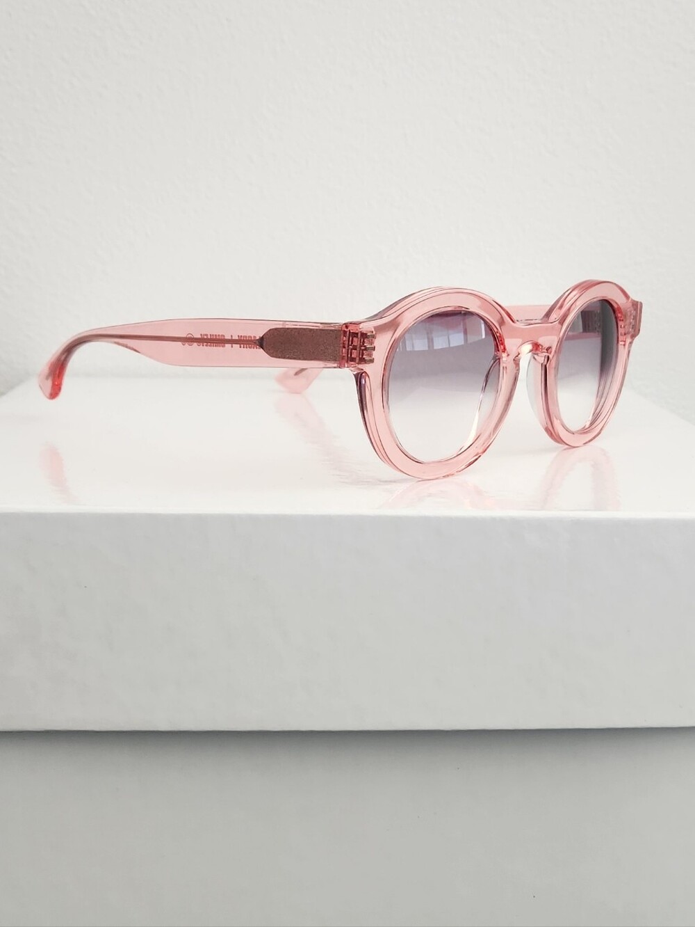 THIERRY LASRY Smiley Pink Glasses